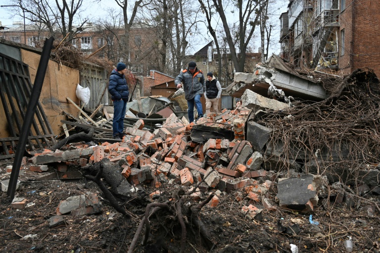 La Russie et l’Ukraine échangent des frappes croissantes de drones et de missiles