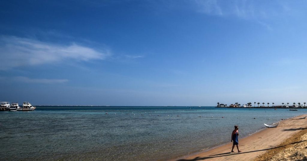 17 disparus après le naufrage d’un bateau touristique en mer Rouge