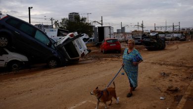 au moins 158 morts selon le dernier bilan, « des dizaines et des dizaines » de personnes portées disparues