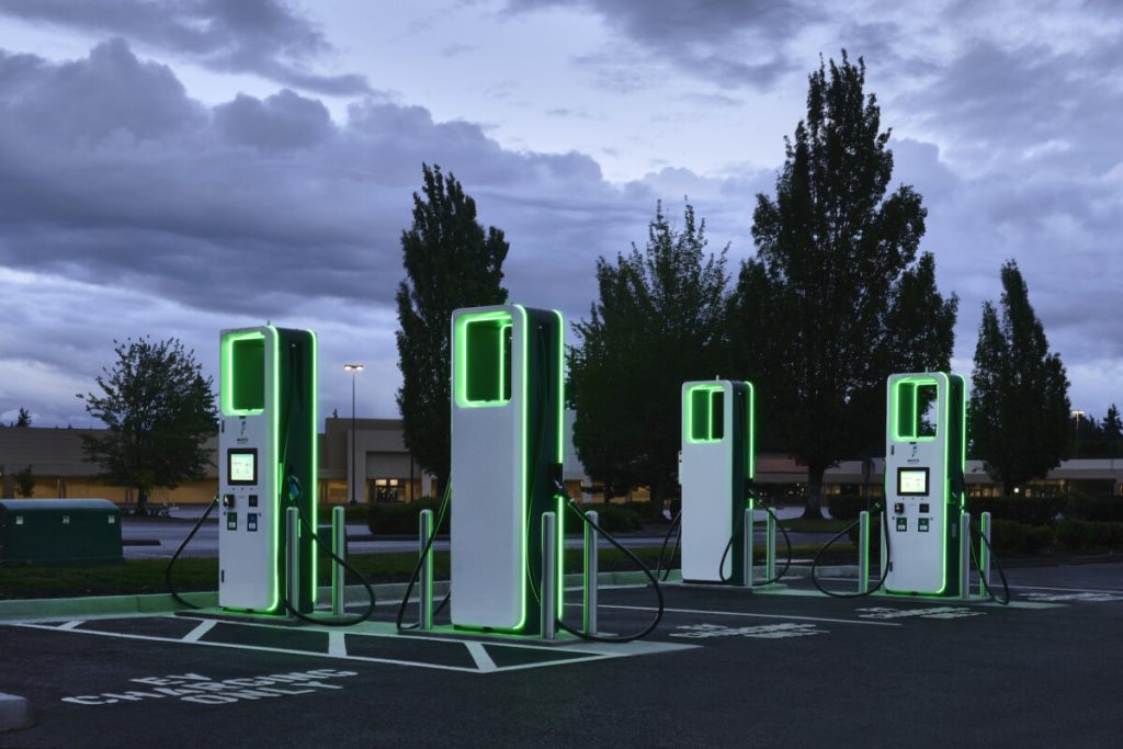 La France franchit une étape symbolique pour la recharge des voitures électriques