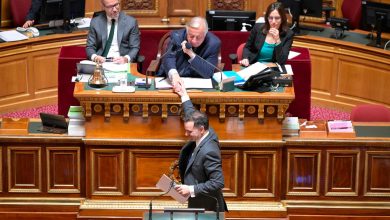 Le Sénat adopte une mesure visant à faire travailler les travailleurs sept heures de plus par an, sans salaire, pour financer les politiques d’autonomie