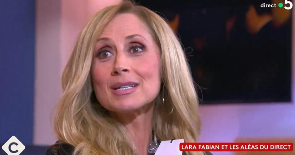 Lara Fabian victime d’un problème vestimentaire en live dans « C à vous »