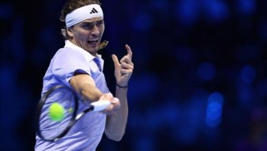 Alexander Zverev bat Carlos Alcaraz et se qualifie pour les demi-finales du Masters