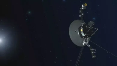 Voyager 1 perd à nouveau le contact et active un émetteur inutilisé depuis 1981