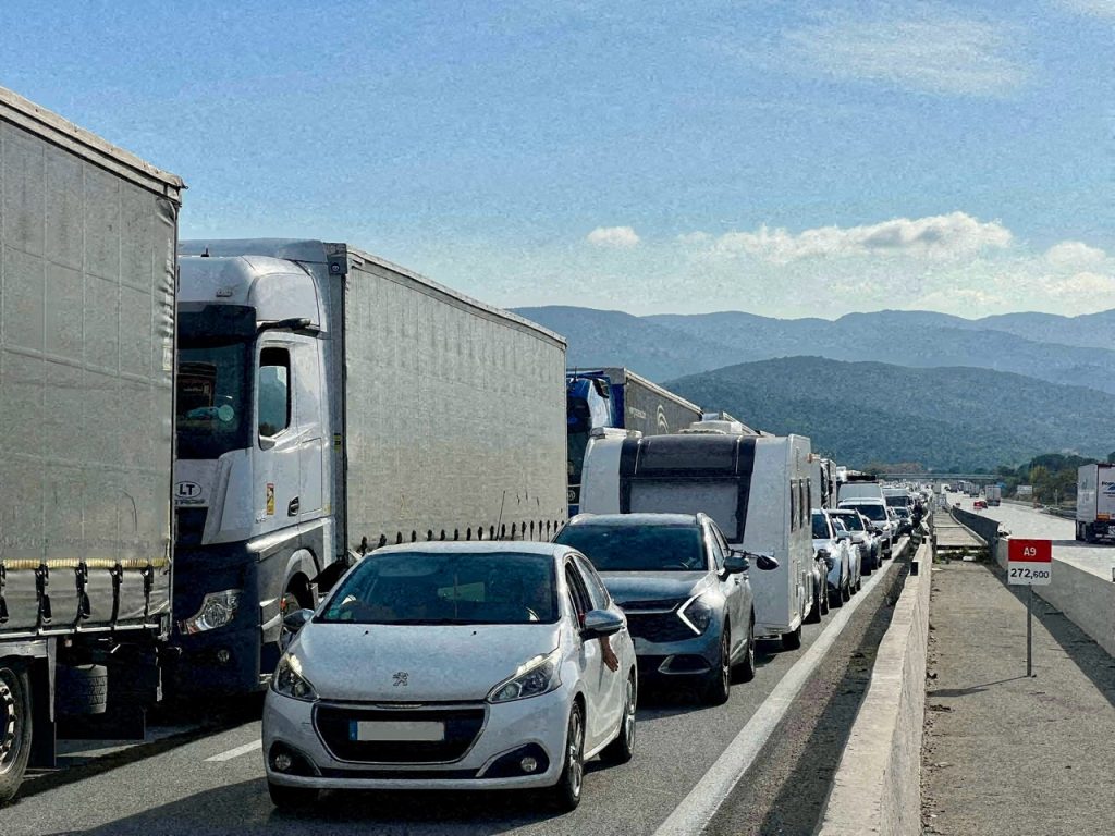 l’A9 fermée depuis l’Espagne, une route des Pyrénées-Orientales fermée aux camions