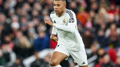 Kylian Mbappé débarque à Madrid sur blessure !