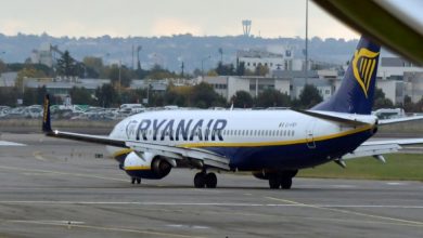 Ryanair menace de cesser de desservir dix aéroports régionaux français