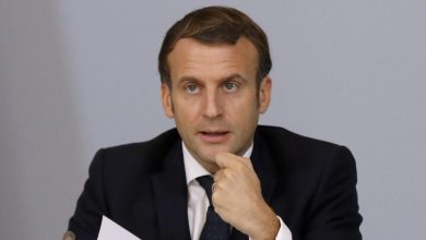 Emmanuel Macron salue le nouveau projet du Paris FC