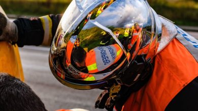 Deux personnes en urgence absolue après un accident de la route, prudence pour les départs en week-end prolongé