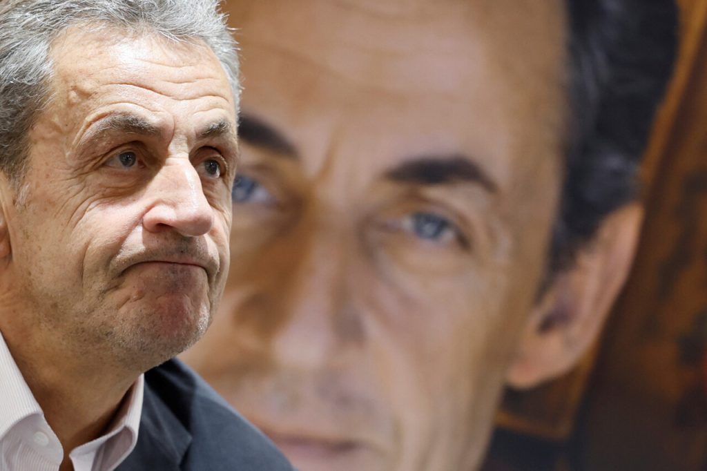 Comme le dit Nicolas Sarkozy, les enseignants travaillent-ils vraiment 24 heures sur 24, six mois par an ?