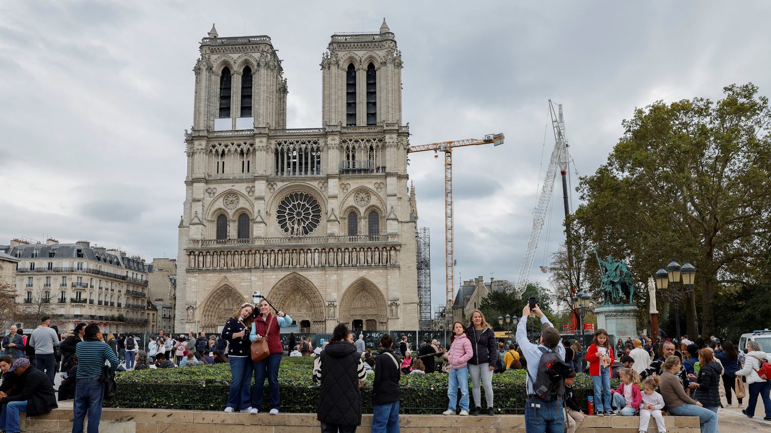 La moitié des Français envisagent de visiter la cathédrale Notre-Dame de Paris après sa réouverture