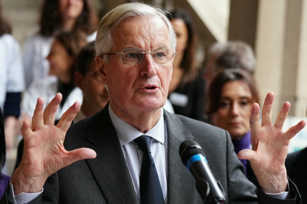 AME, électricité… Pour sauver sa place, Michel Barnier cède aux pressions du RN, pas assez selon Marine Le Pen