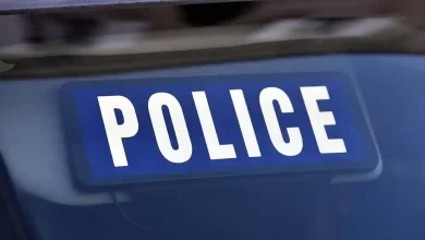 le tireur présumé s’est rendu à la police à Paris