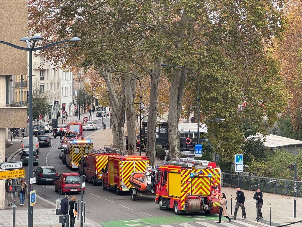 Toulouse. Les pompiers repêchent un mort dans les eaux du Canal du Midi à Matabiau