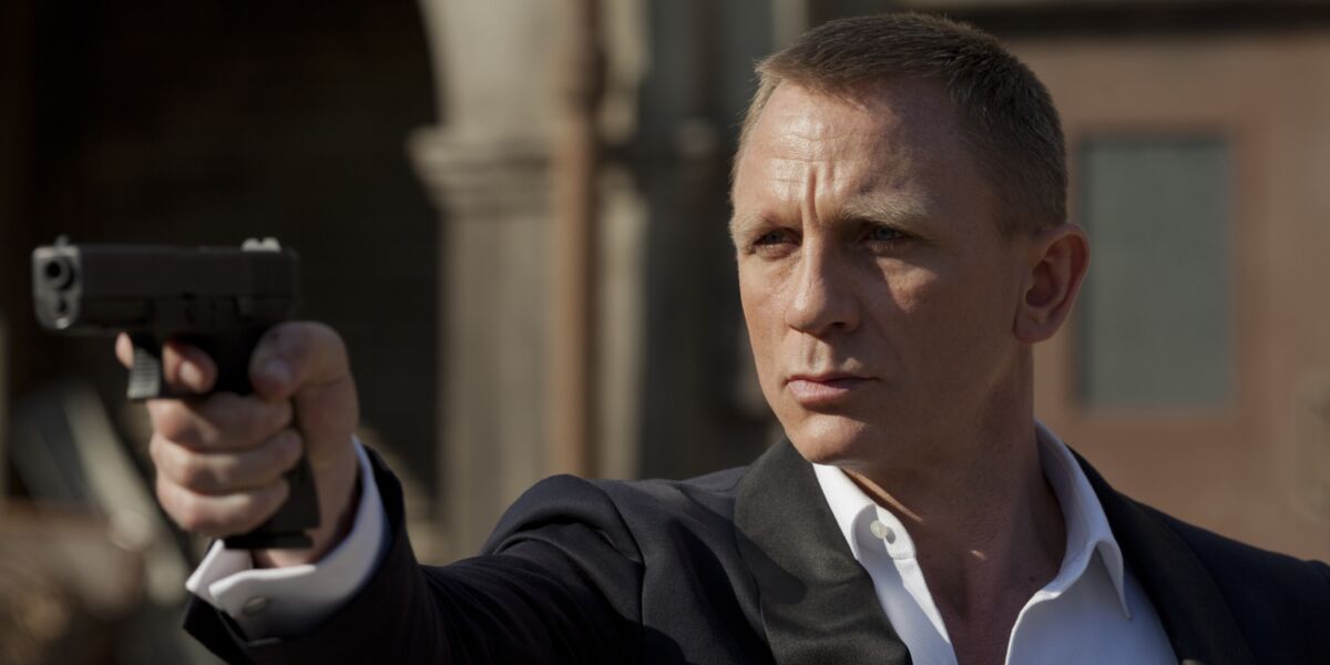 Pourquoi James Bond serait-il mort après 7 minutes de film ?