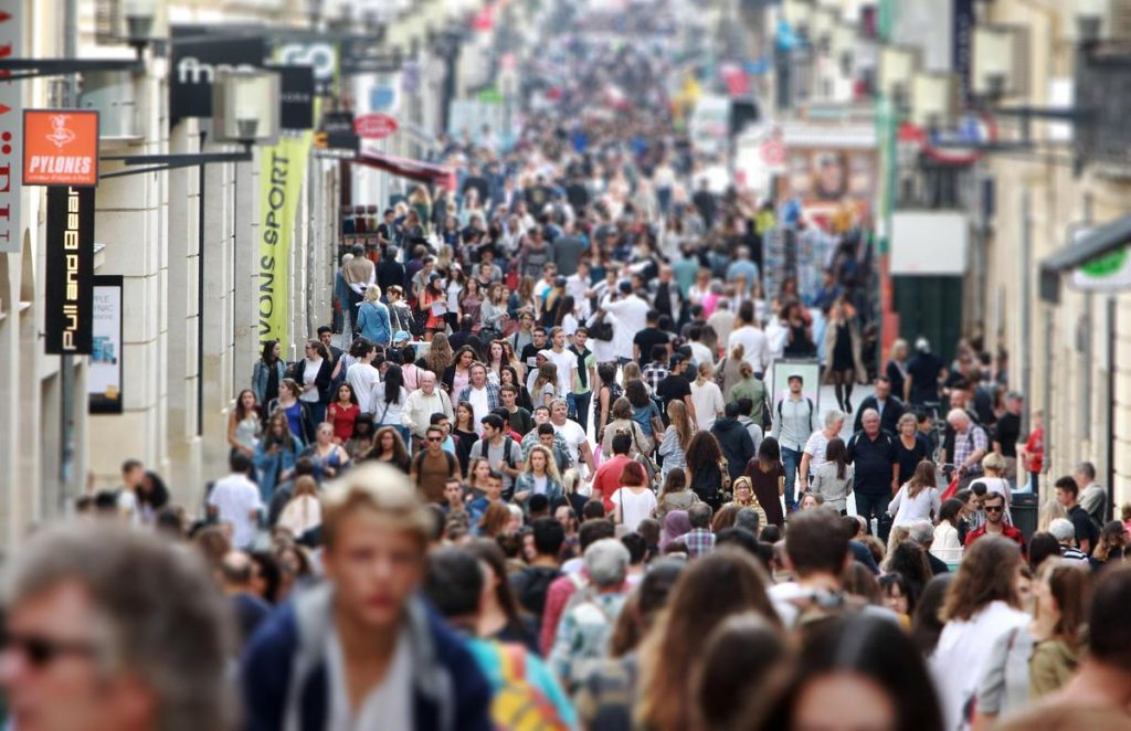 Plus d’un Français sur deux s’identifie comme appartenant à la classe moyenne, selon une étude