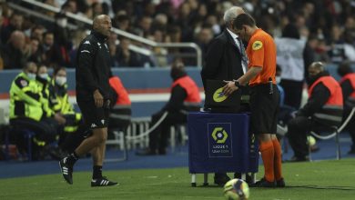 Monaco : l’arbitre du match quitte sur blessure