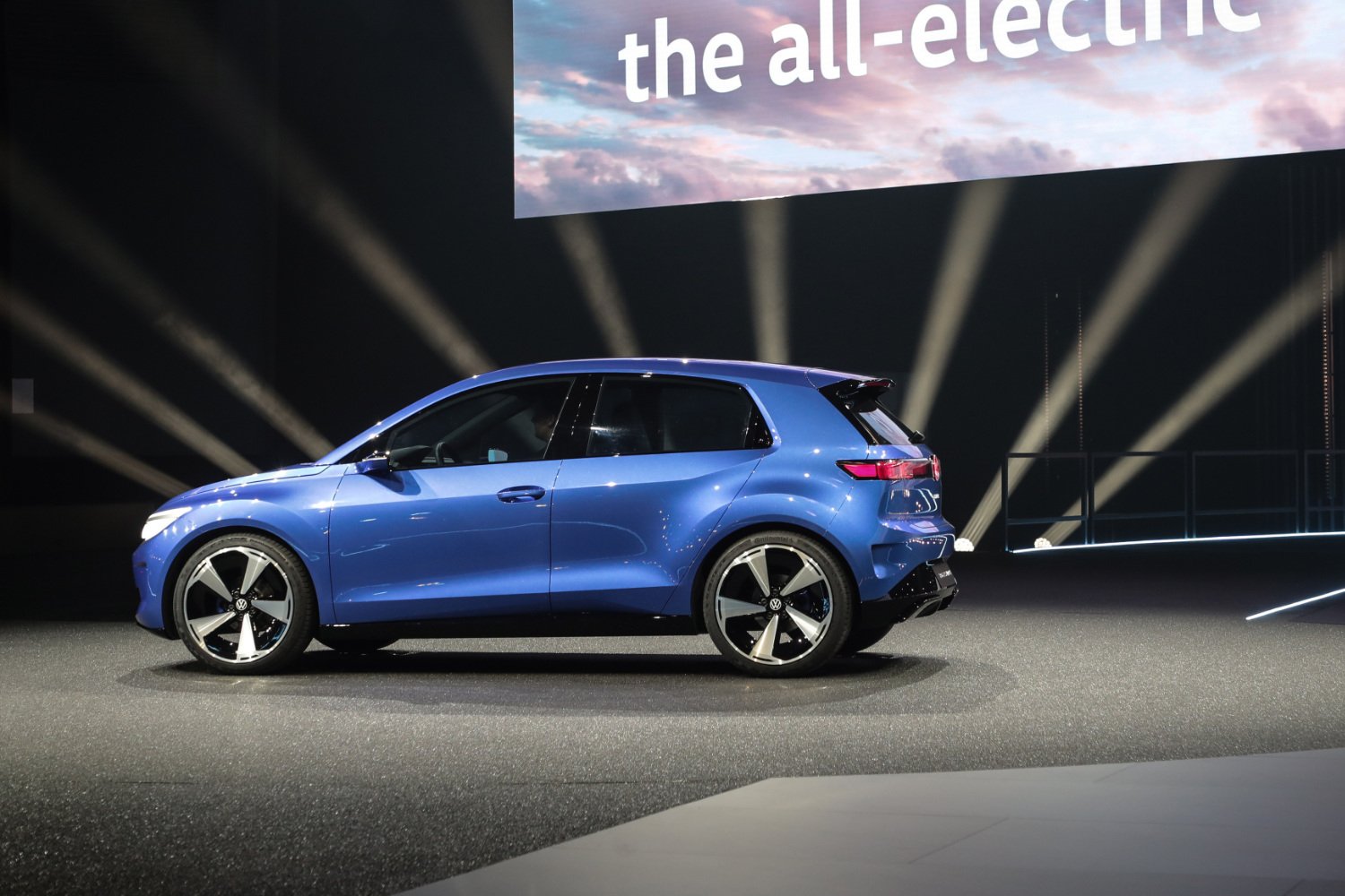 Malgré les doutes, la Volkswagen électrique bon marché arrive (ID.2)