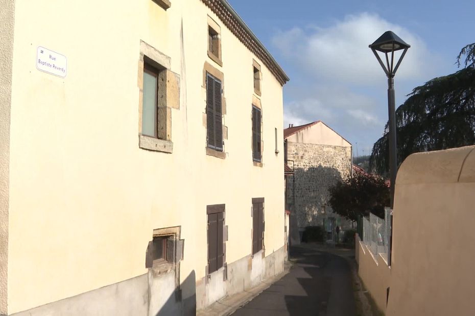 une fillette de 7 ans retrouvée morte dans une maison du Puy-de-Dôme