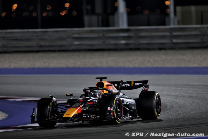 Formule 1 | Verstappen bat Russell en pole position au Qatar