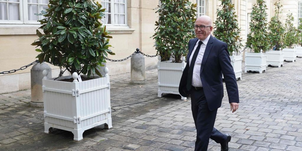 Les négociations se poursuivent à Matignon, où François Bayrou travaille sur la composition de son équipe