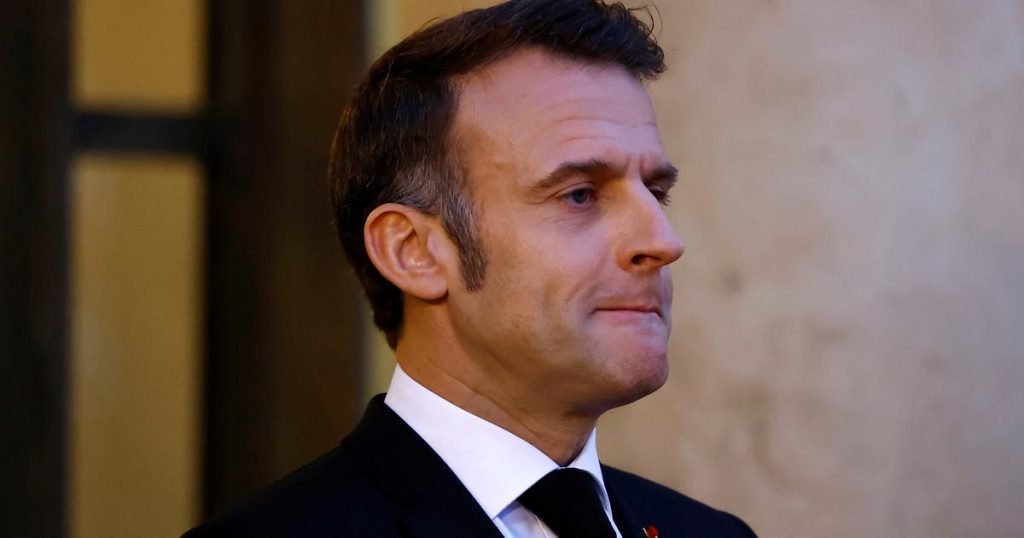 « L’état de barbarie est tombé », se félicite Emmanuel Macron