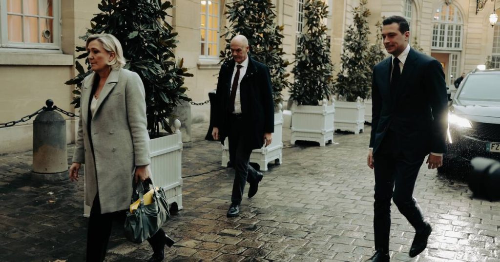 EN DIRECT – Futur gouvernement Bayrou : Marine Le Pen et Jordan Bardella arrivés à Matignon – Libération