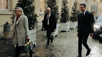 EN DIRECT – Futur gouvernement Bayrou : Marine Le Pen et Jordan Bardella arrivés à Matignon – Libération