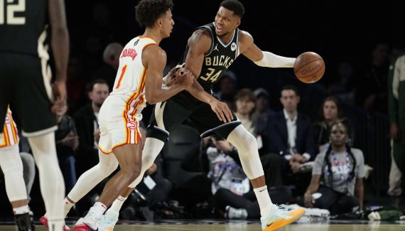 Les Bucks de Giannis Antetokounmpo en finale de la Coupe NBA !