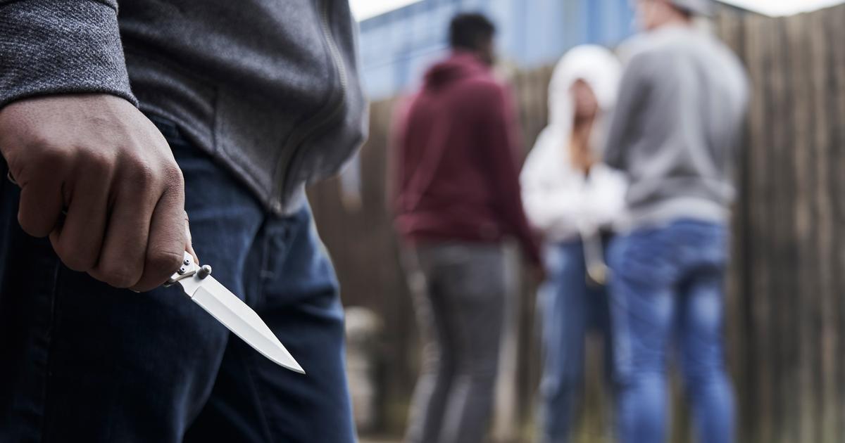 Des collégiens menacés à coups de couteau près de Nantes, la police enquête sur une série de rackets