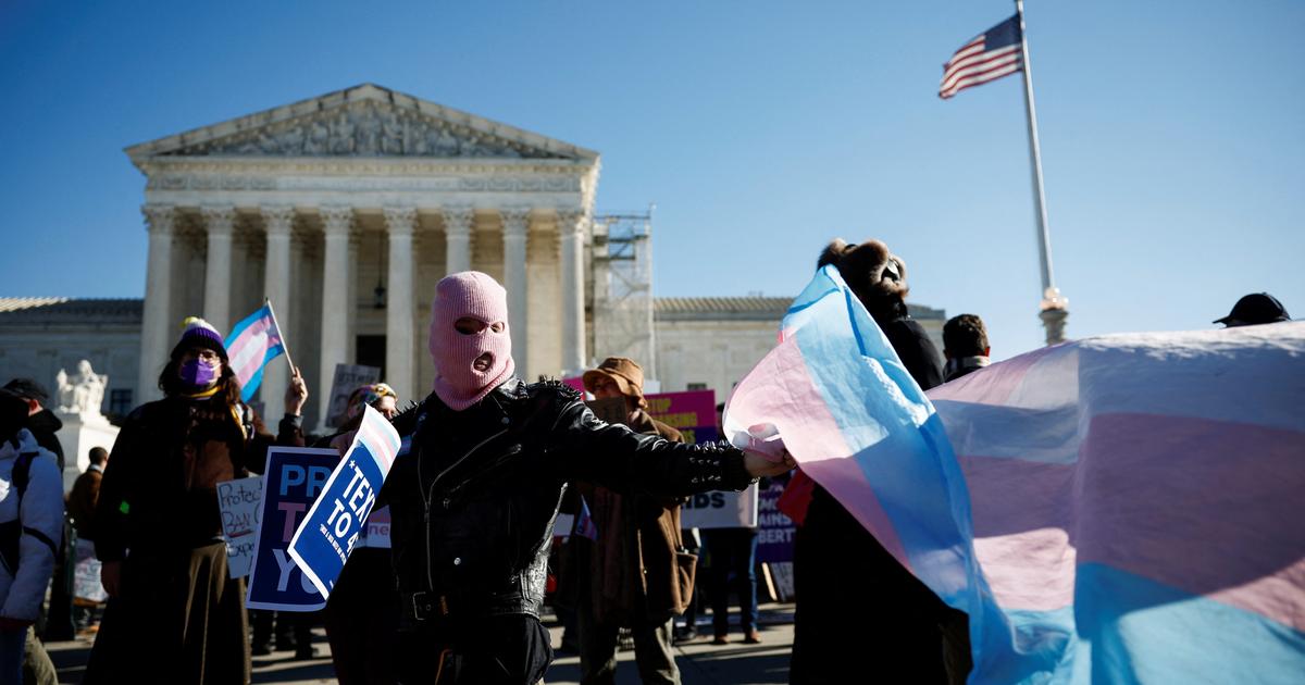 la Cour suprême fait face à des traitements de transition pour les mineurs transgenres