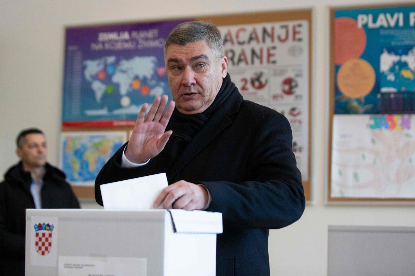 Zoran Milanovic arrive en tête de l’élection présidentielle mais est contraint à un second tour