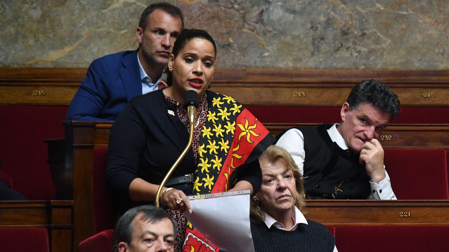 « Nous n’allons pas nous reconstruire, nous allons simplement nous construire », déclare la députée mahoraise Estelle Youssouffa